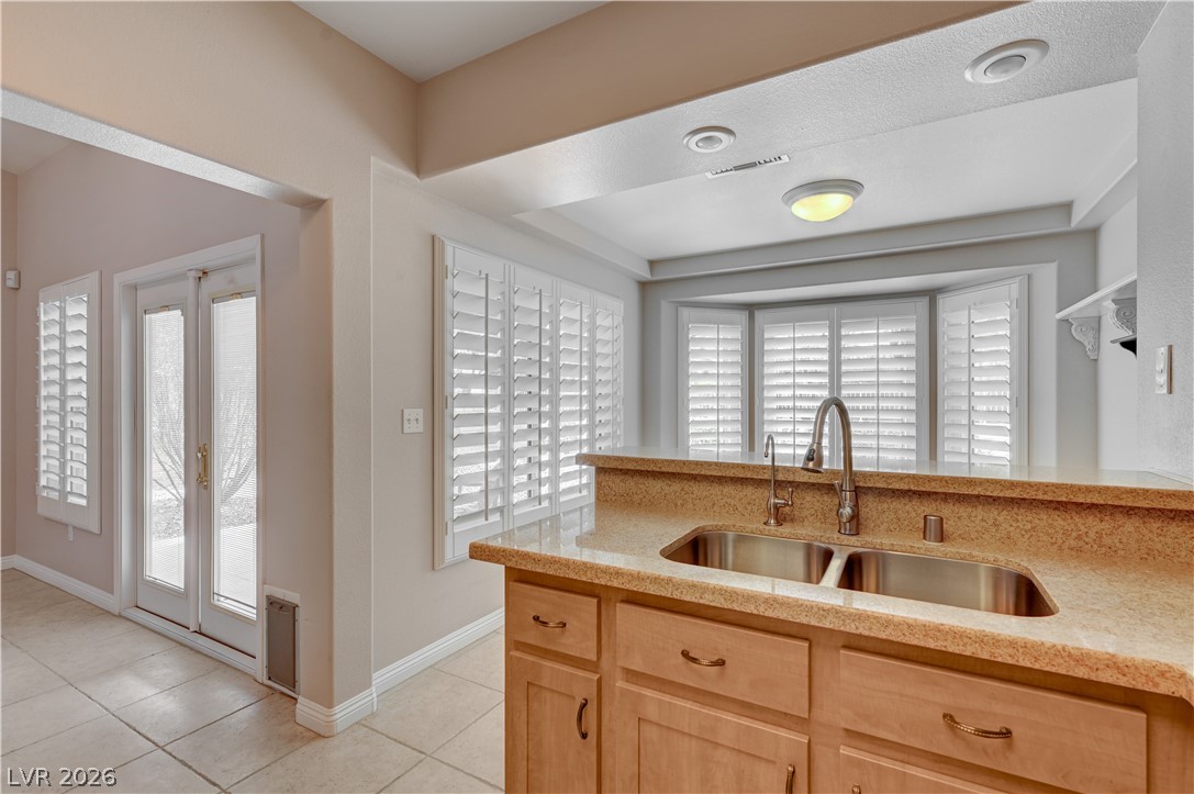 10609 Paradise Point Drive Property Photo 9