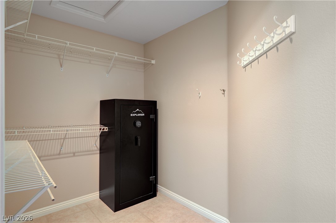 10609 Paradise Point Drive Property Photo 28