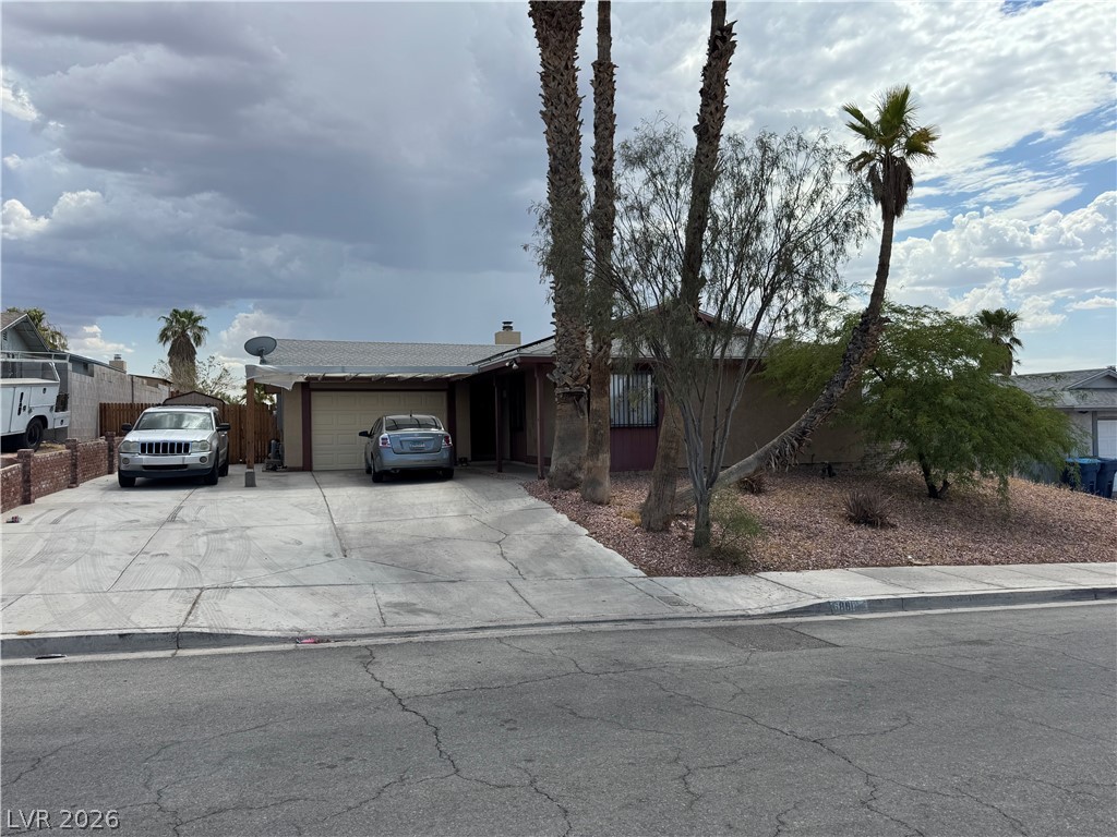 6881 Legalla Lane Property Photo 1
