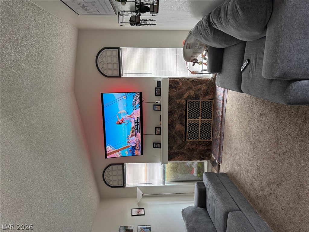 6881 Legalla Lane Property Photo 8