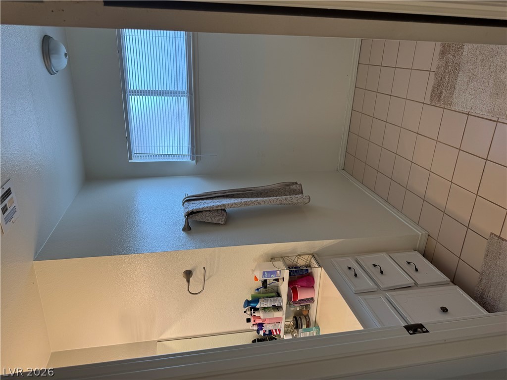 6881 Legalla Lane Property Photo 13