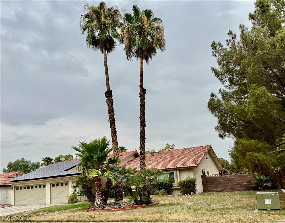 1720 Carlos Drive Property Photo 2
