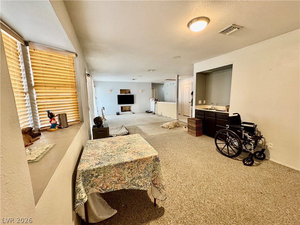 1720 Carlos Drive Property Photo 9