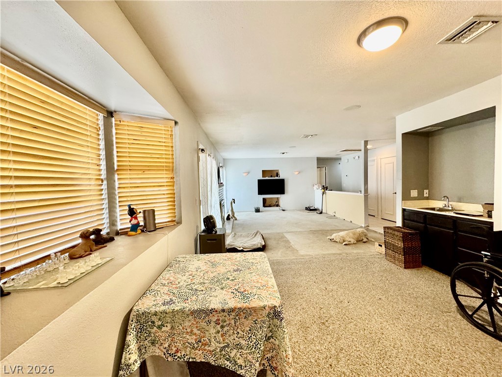 1720 Carlos Drive Property Photo 10