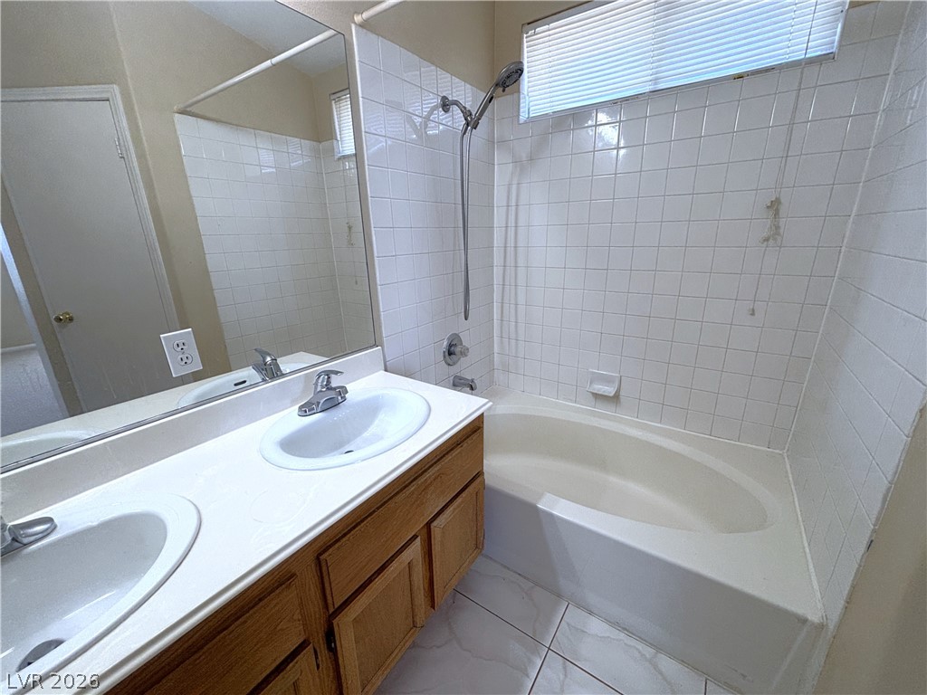 1324 Nugget Creek Drive Property Photo 21
