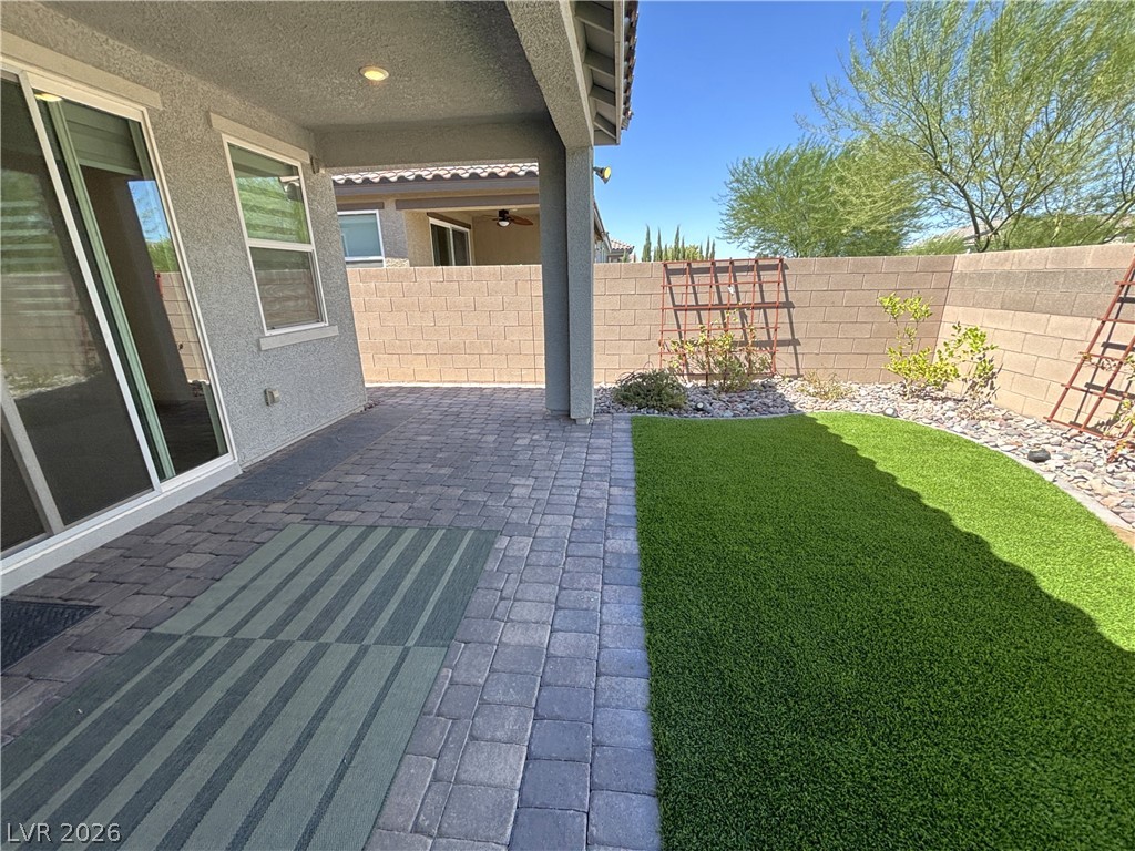 8948 Marigold Creek Street Property Photo 34