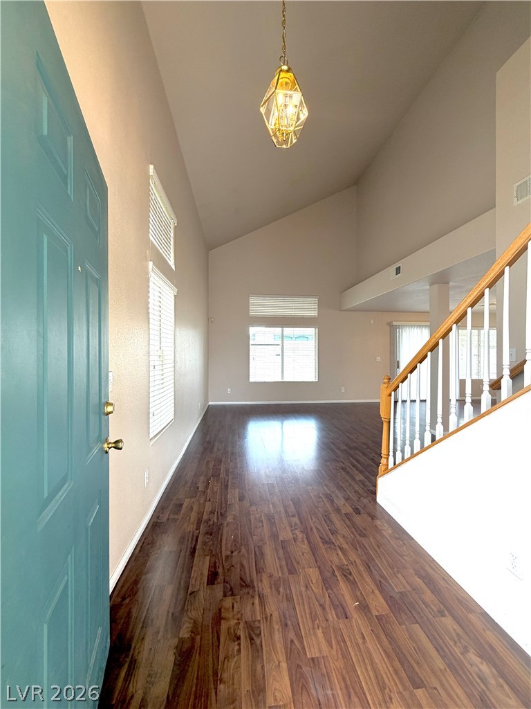 8346 Fame Avenue Property Photo 4