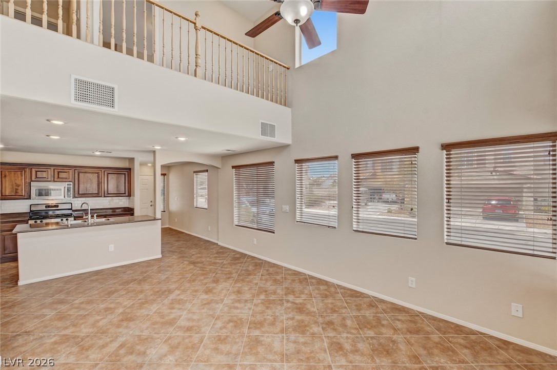 2780 Kona Crest Avenue Property Photo 5