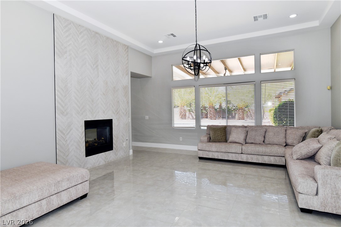 7008 Via Campanile Avenue Property Photo 9