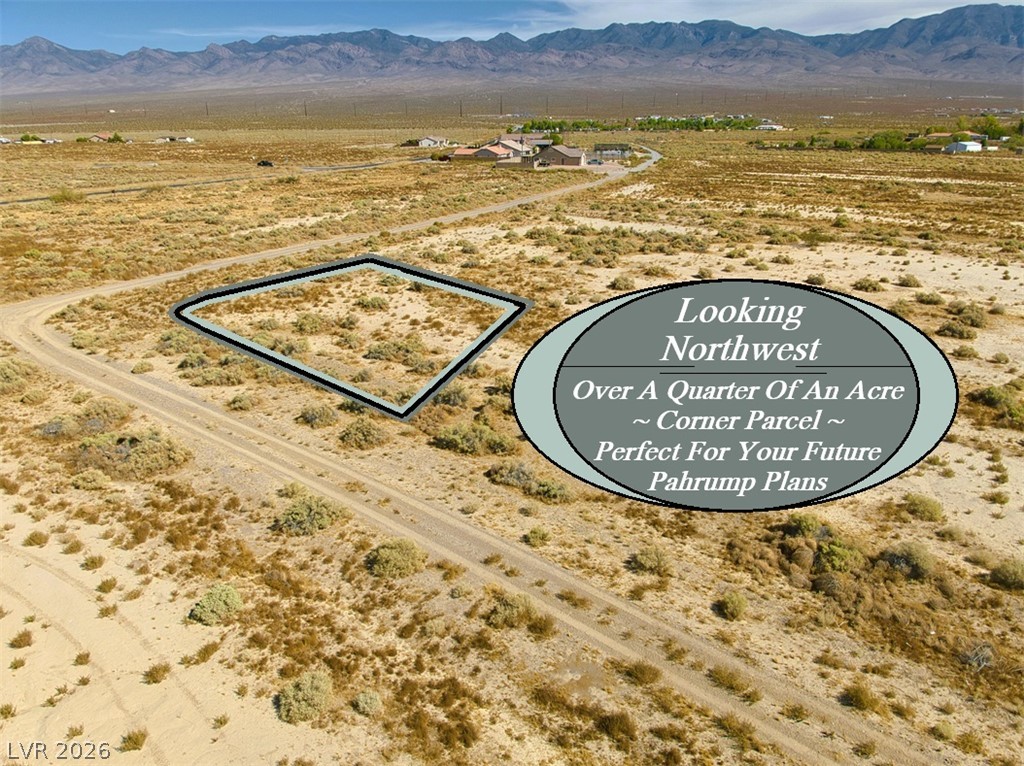 5941 North Deep Well Place Property Photo 2