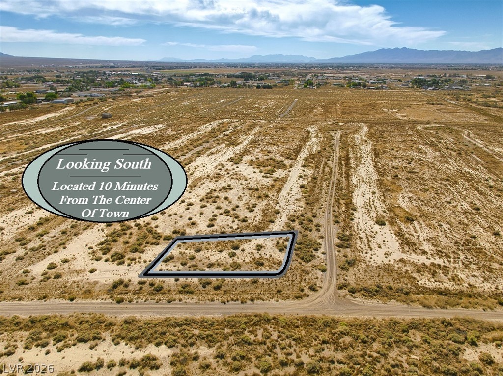 5941 North Deep Well Place Property Photo 7