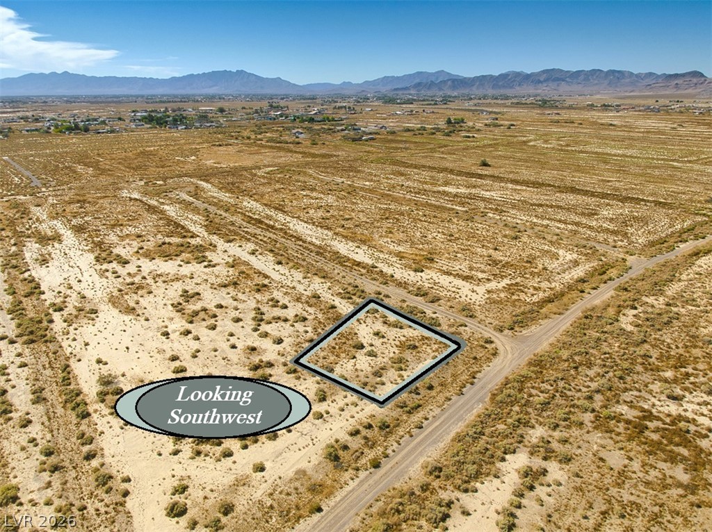 5941 North Deep Well Place Property Photo 8