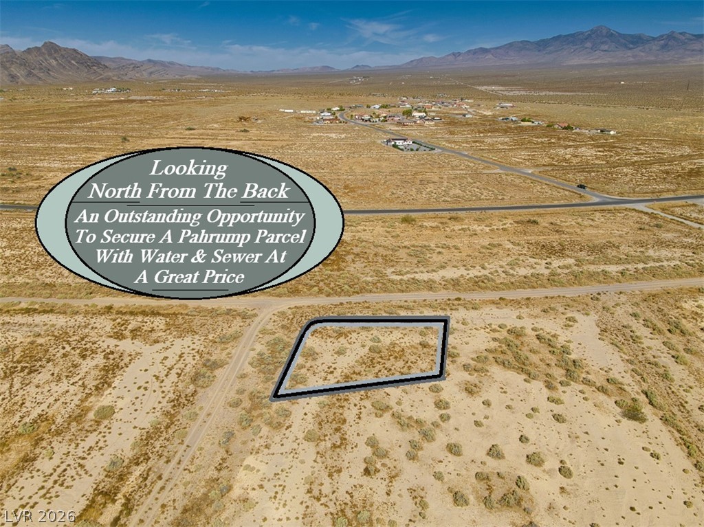 5941 North Deep Well Place Property Photo 14