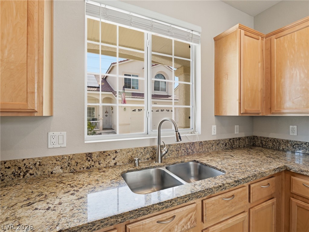 10280 Cherry Brook Street Property Photo 15
