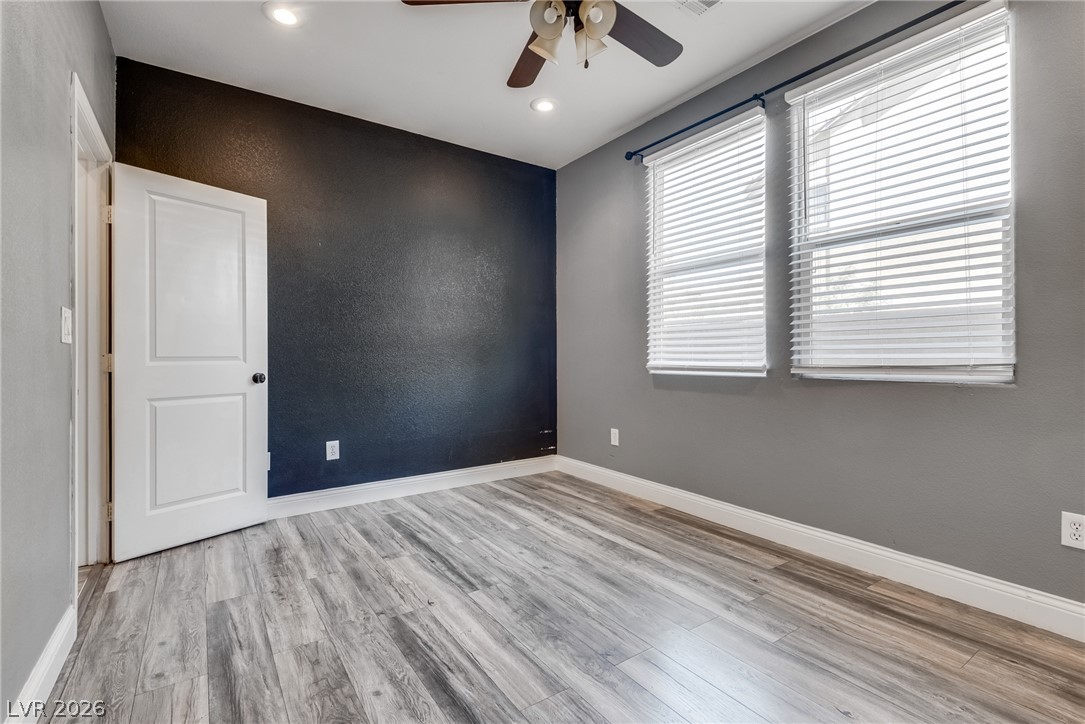 5525 Mesquite Creek Street Property Photo 23