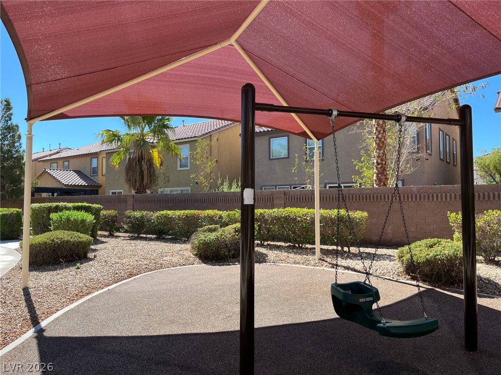 5525 Mesquite Creek Street Property Photo 54