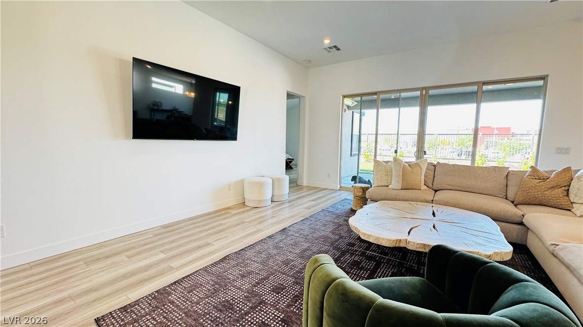 9836 Starlight Ridge Avenue Property Photo 7