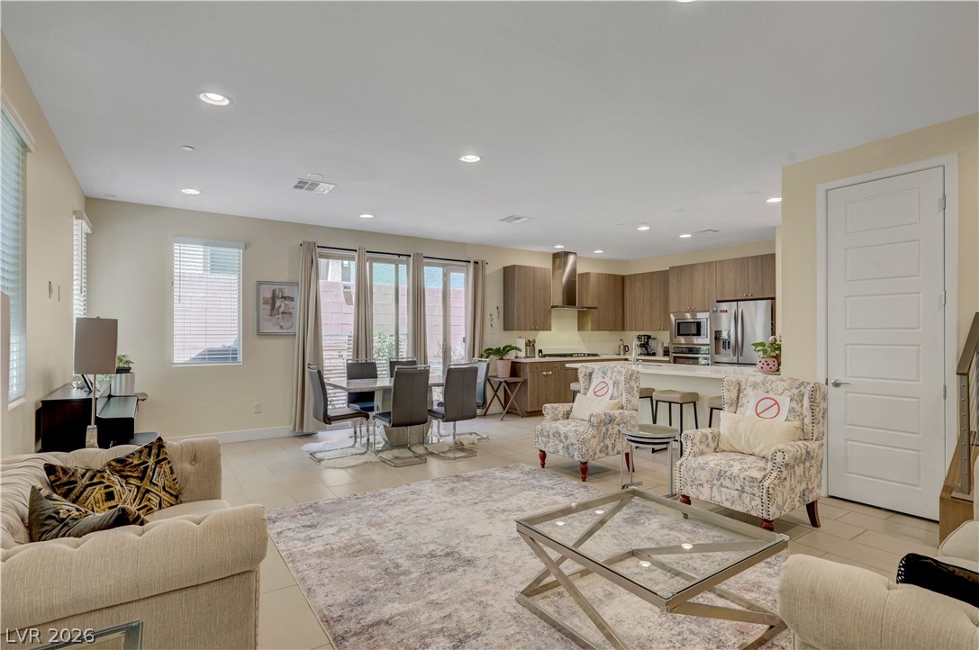 11401 Gravitation Drive Property Photo 13