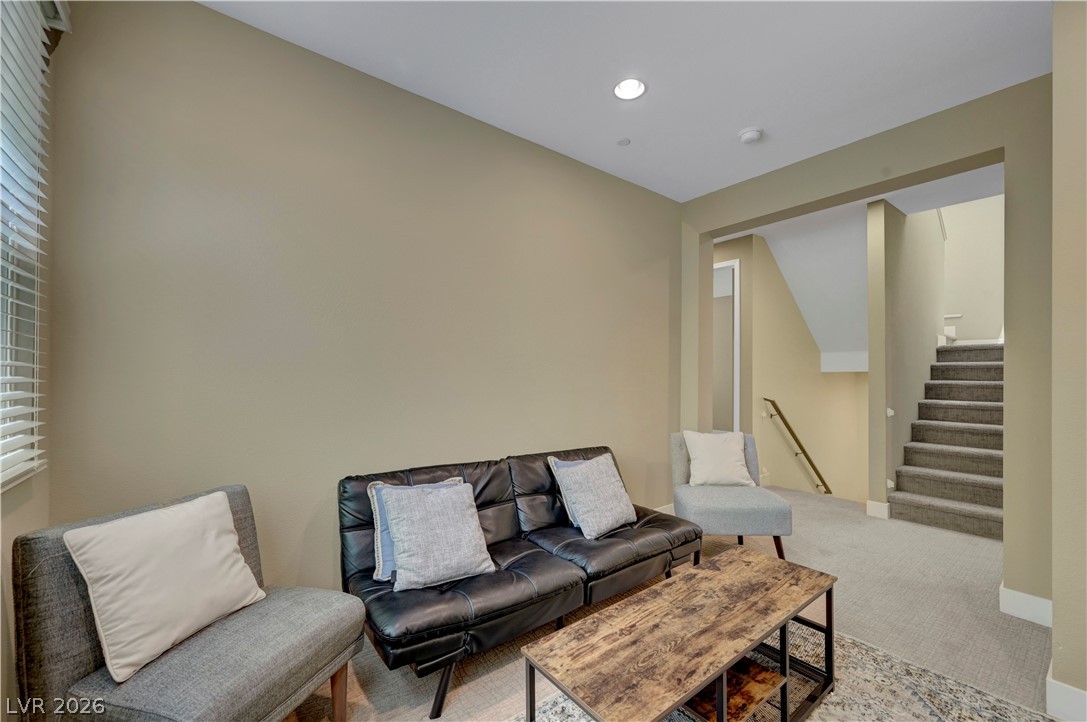 11401 Gravitation Drive Property Photo 17