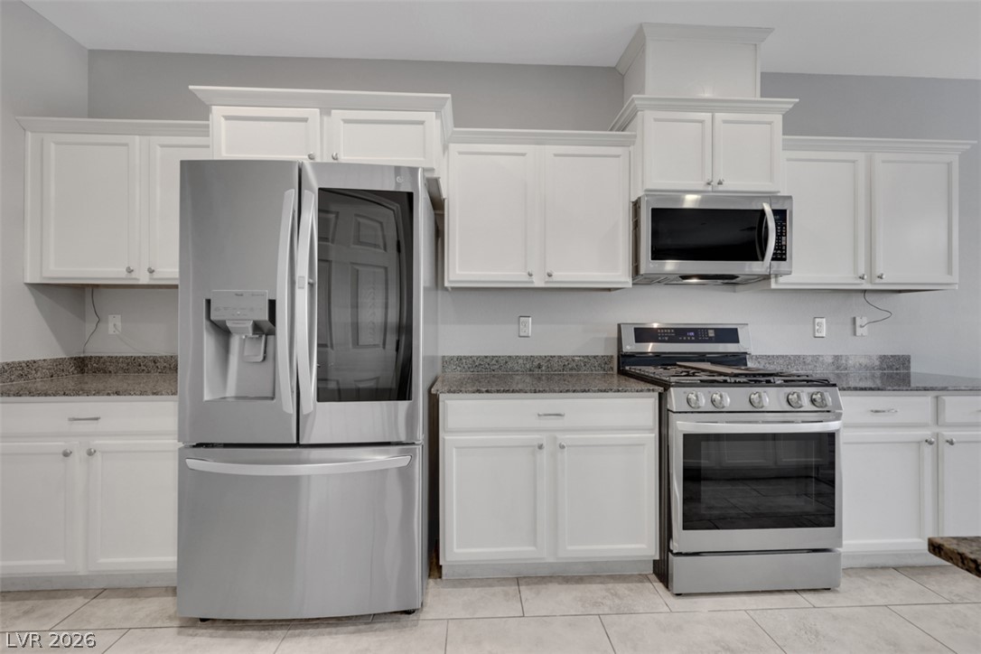 89 Sertata Court Property Photo 15