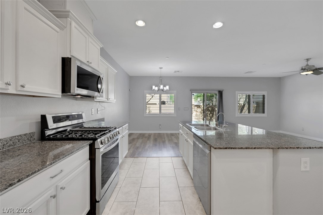 89 Sertata Court Property Photo 16