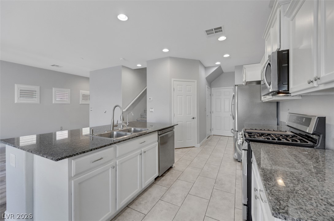 89 Sertata Court Property Photo 18