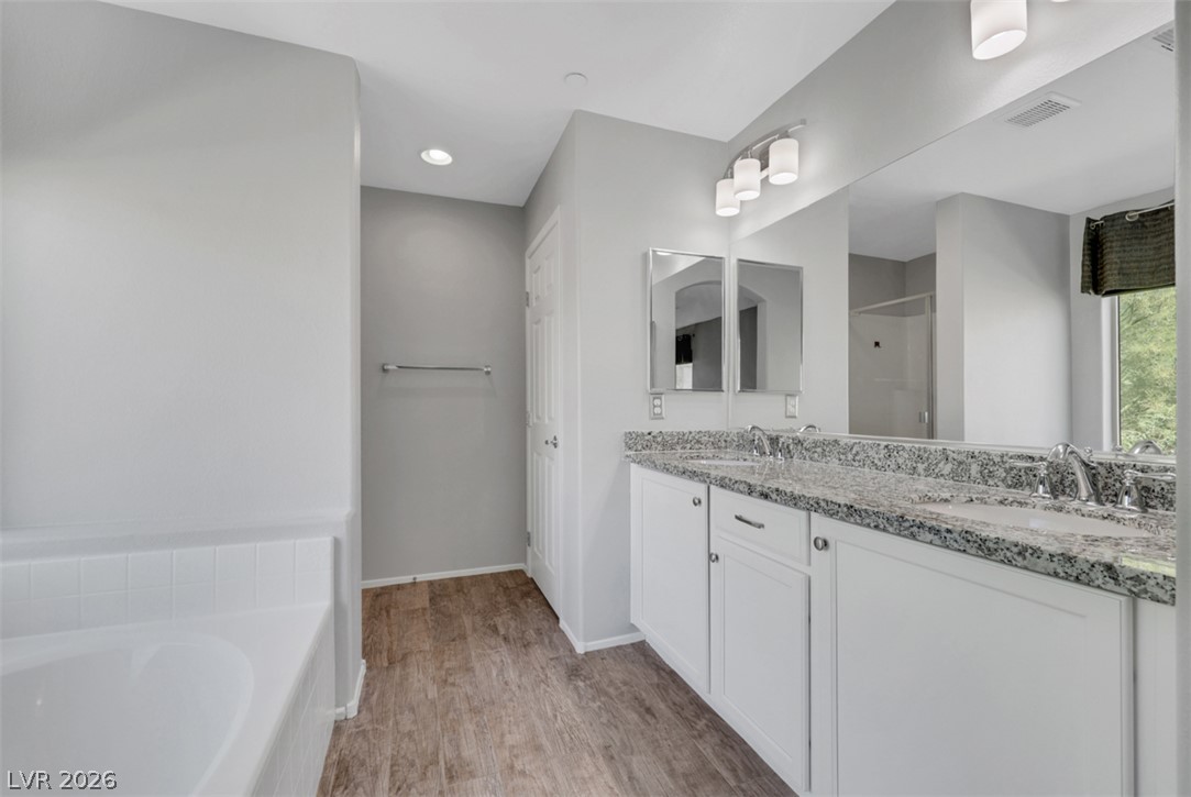 89 Sertata Court Property Photo 44