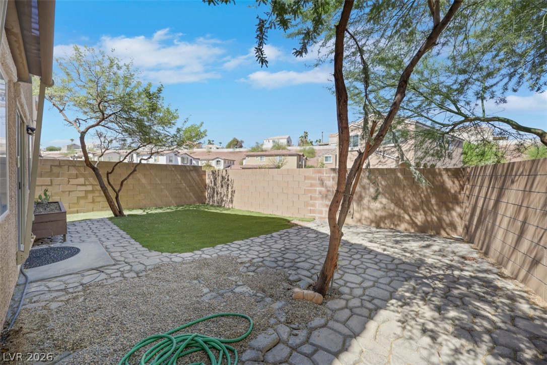 89 Sertata Court Property Photo 47