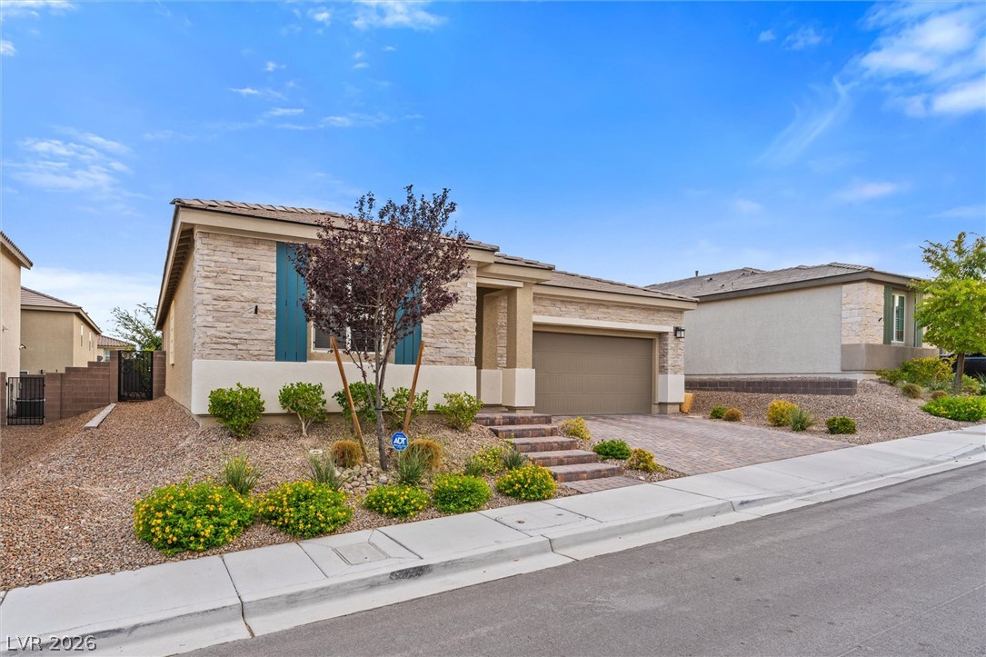 10765 Princeton Bluff Lane Property Photo 4
