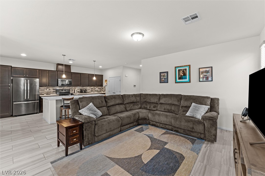10765 Princeton Bluff Lane Property Photo 14