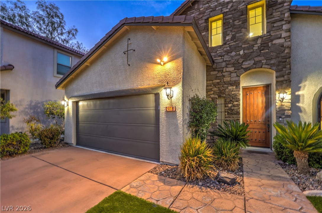 2418 Taragato Avenue Property Photo 4
