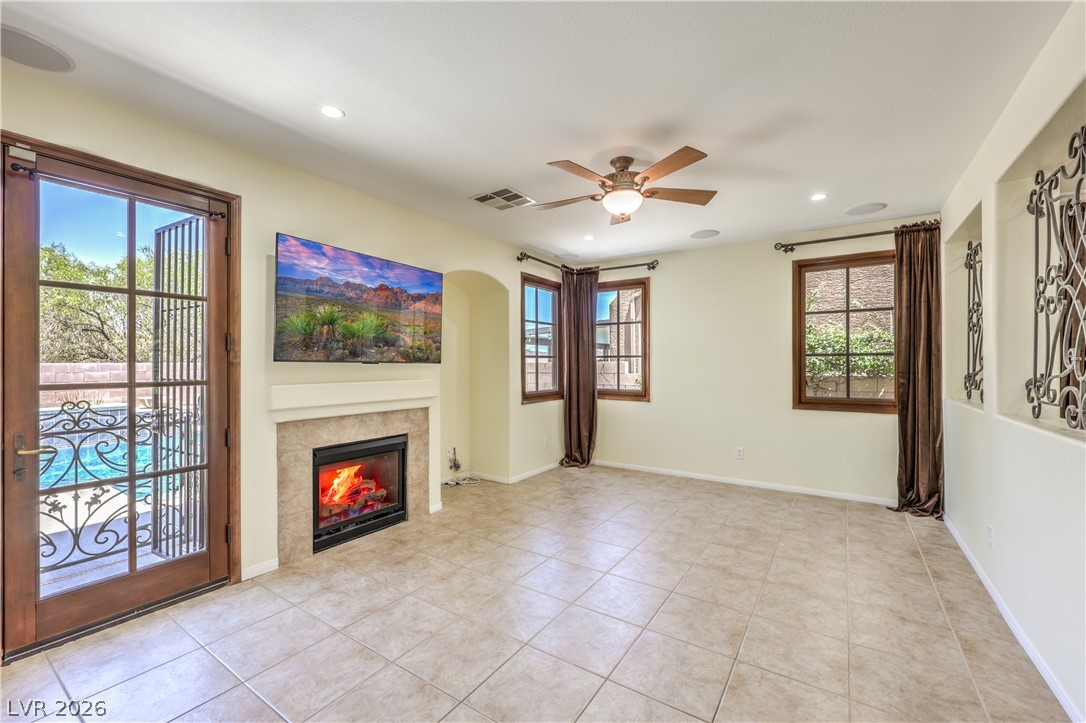 2418 Taragato Avenue Property Photo 13