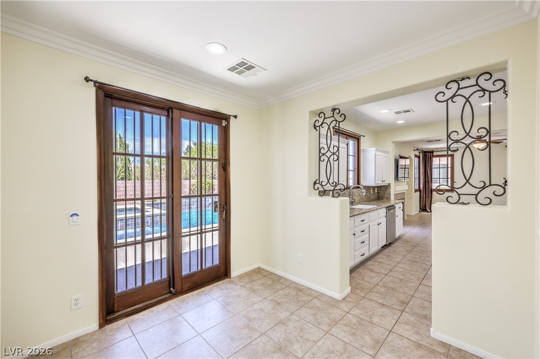 2418 Taragato Avenue Property Photo 20