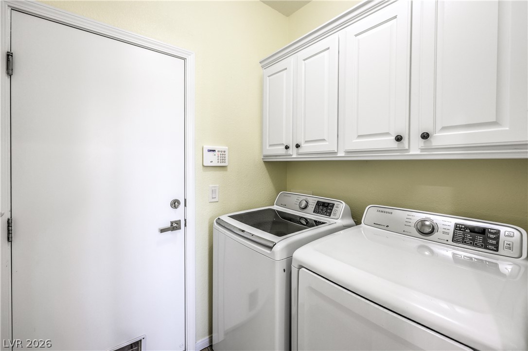 2418 Taragato Avenue Property Photo 35