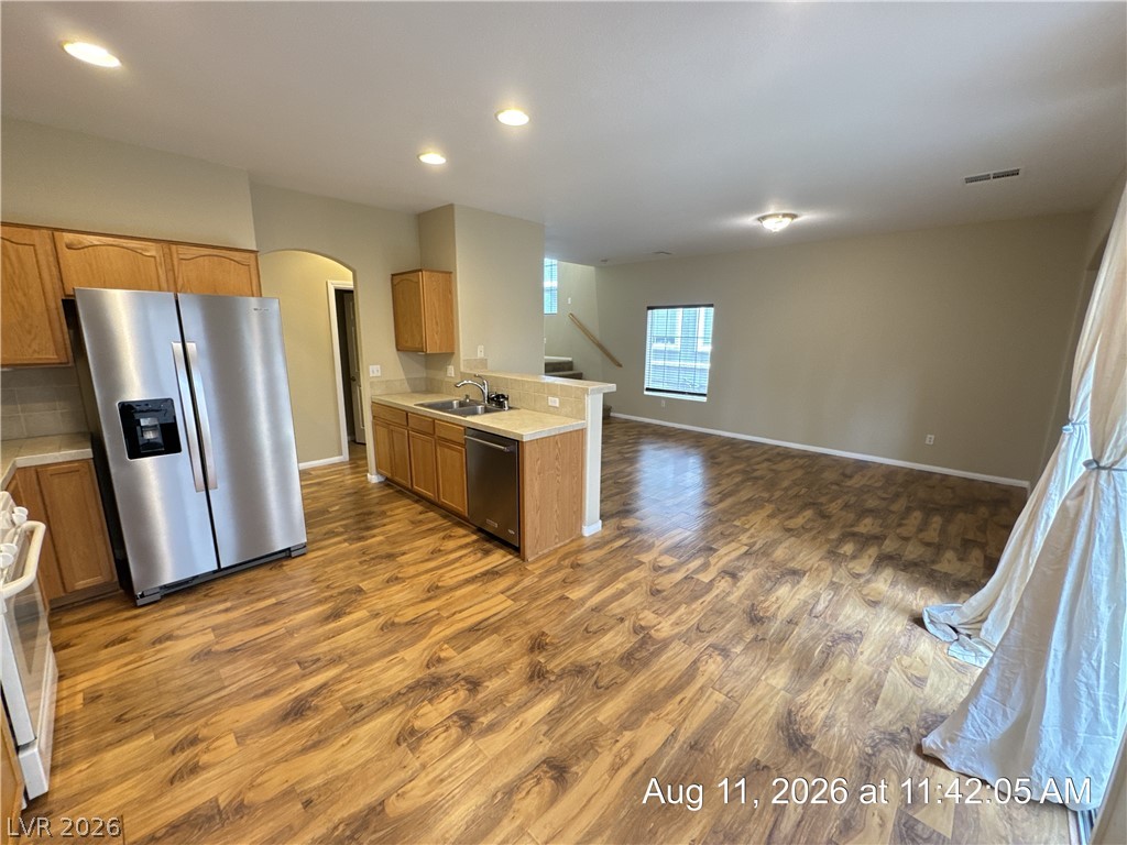 228 Friendly Court Property Photo 4