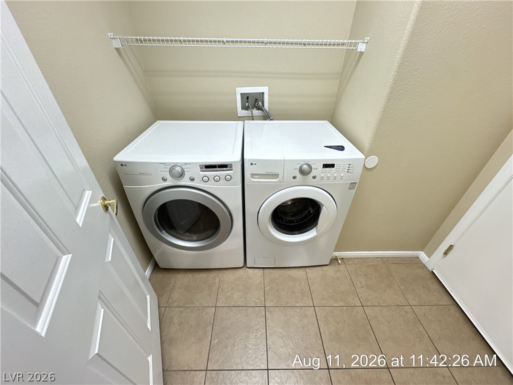 228 Friendly Court Property Photo 7