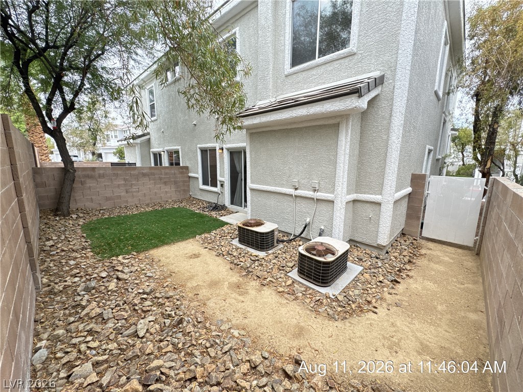 228 Friendly Court Property Photo 19
