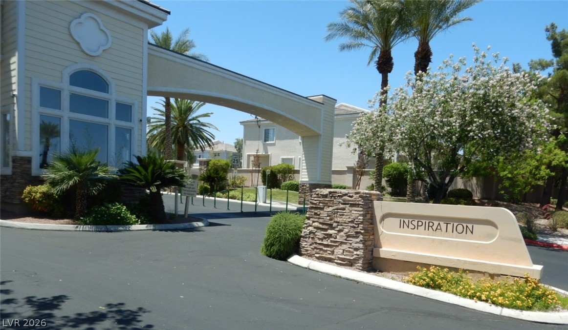 228 Friendly Court Property Photo 23