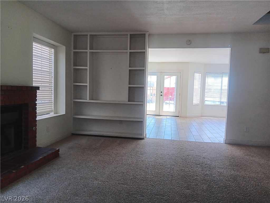 121 Logansberry Lane Property Photo 4