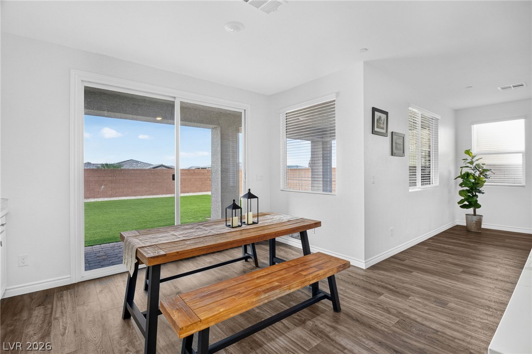 1288 Ventura Cliffs Avenue Property Photo 16