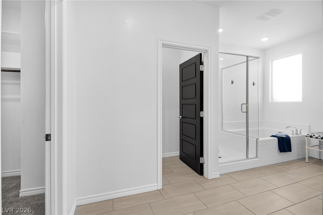 1288 Ventura Cliffs Avenue Property Photo 27