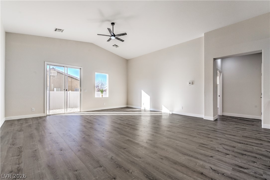 6452 Centennial Road Property Photo 18