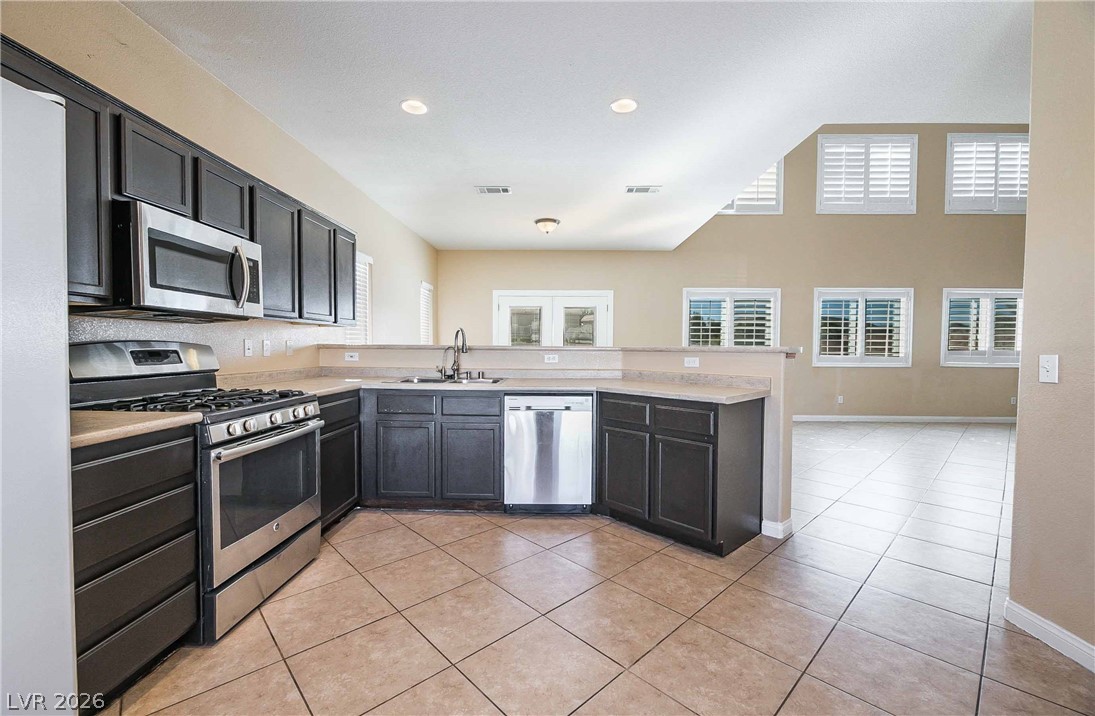 2921 Bayliner Avenue Property Photo 8