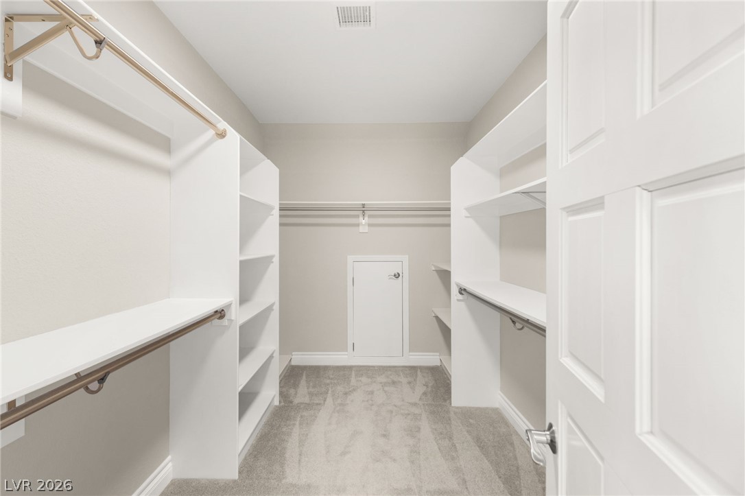 13 Dovetail Circle Property Photo 21