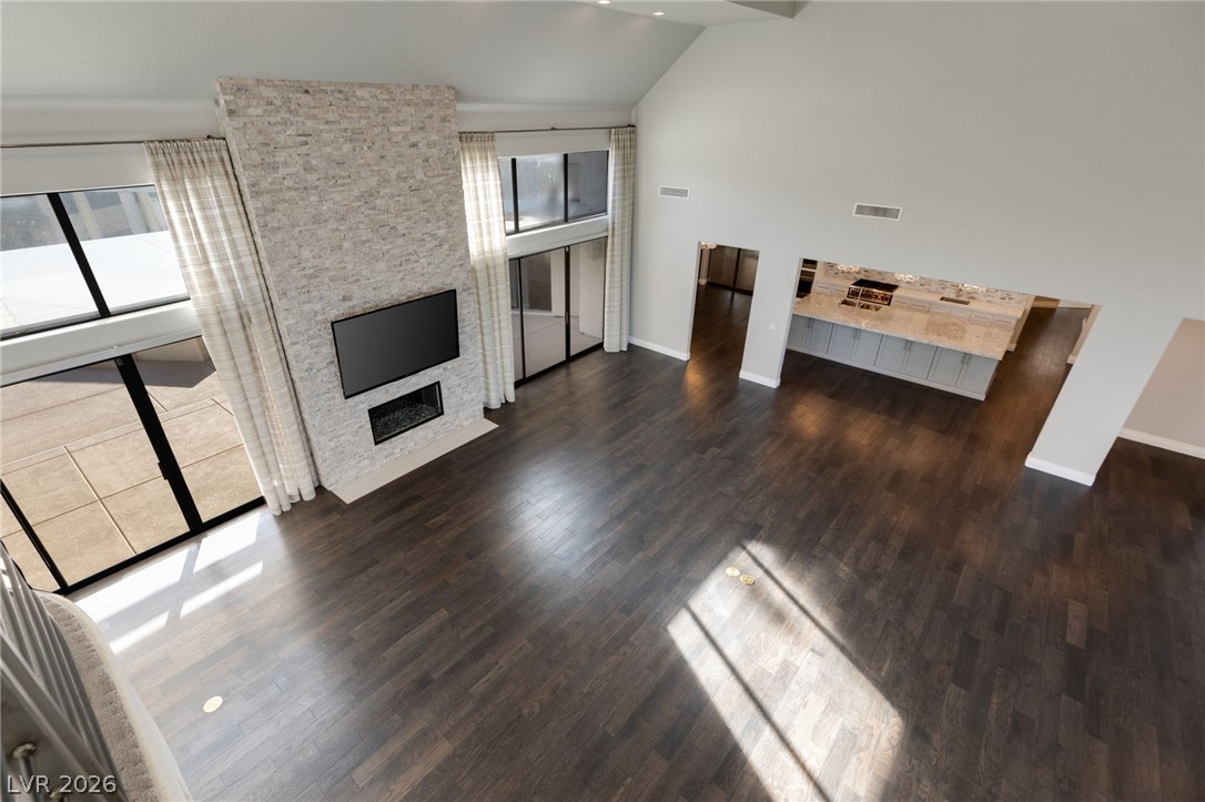 13 Dovetail Circle Property Photo 30