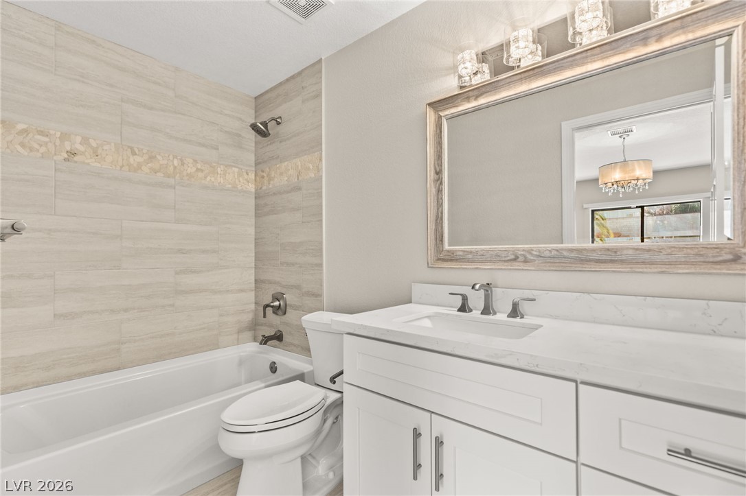 13 Dovetail Circle Property Photo 45