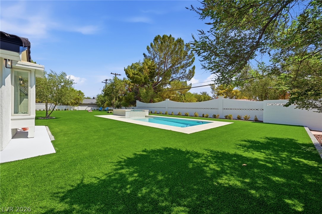 6980 Mira Vista Street Property Photo 10