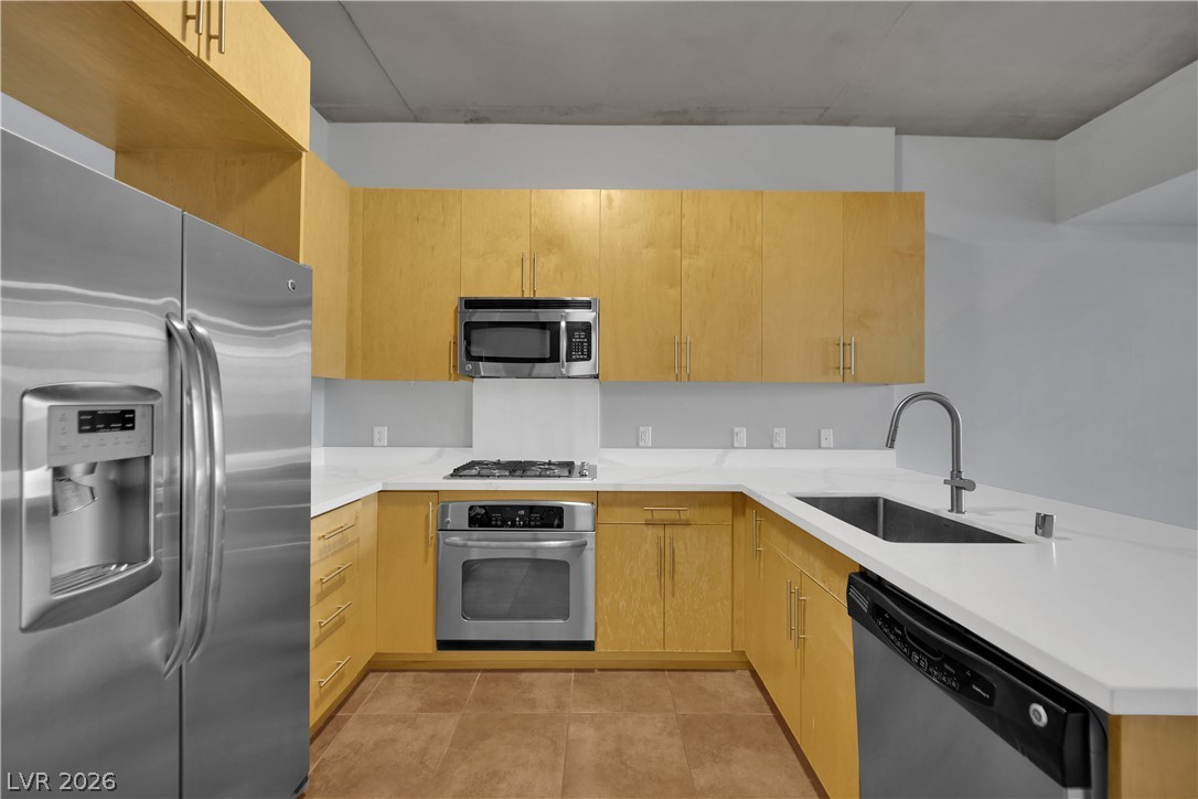 353 East Bonneville Avenue 804 Property Photo 2