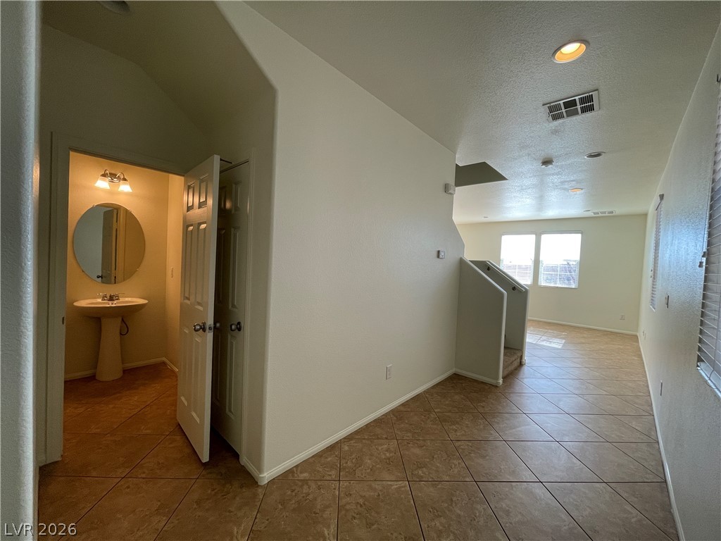10662 Summerbell Street N/a Property Photo 2