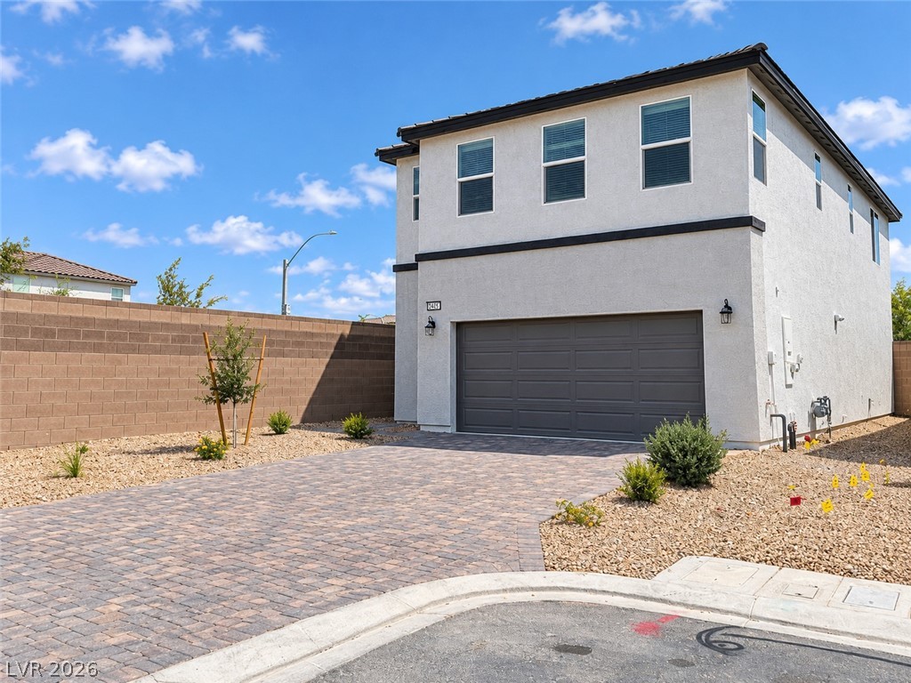 9792 Desert Thistle Court Property Photo 1